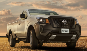 NISSAN HARDBODY NP300